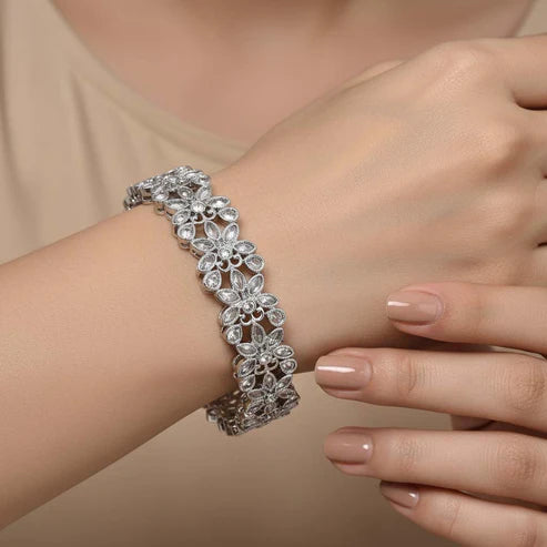 Silver Color Stylish Stone American Diamond Bangle Size: 2.6 For WomenβS Ethnic Fashion