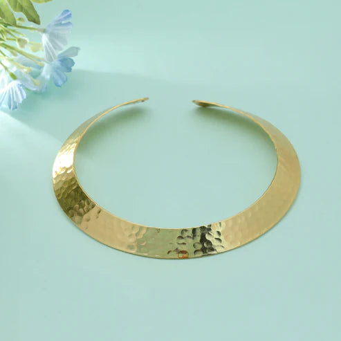 Gold Color Fashion Hansli Necklace Elegant Traditional Rigid Collar Statement Jewelry Design