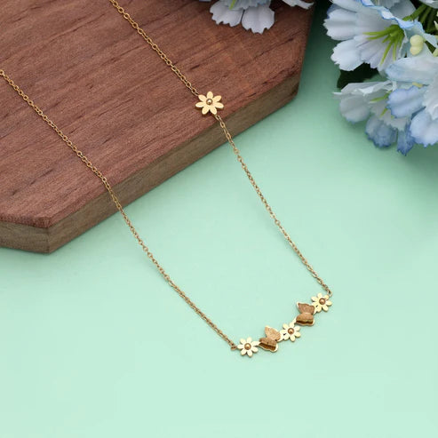 Gold Color Stainless Steel Anti Tarnish Necklace Inspired By Timeless Classic Jewelry Trends