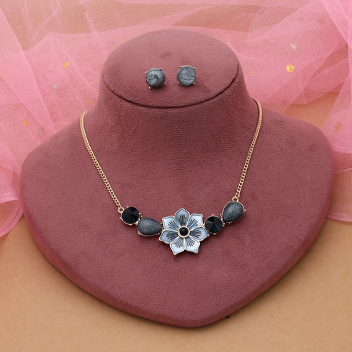 Black Color Flower Design Anti Tarnish Necklace Set With Stylish Modern Floral Detail