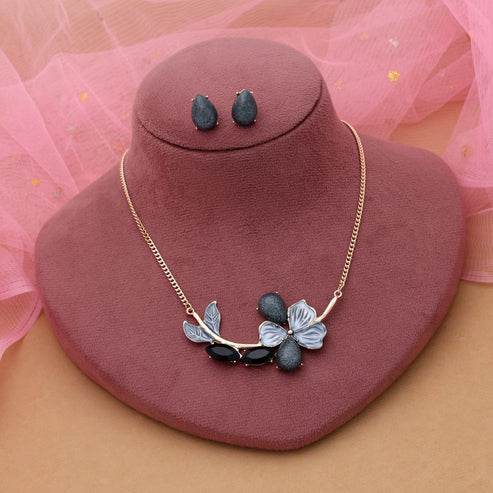 Black Color Flower Design Anti Tarnish Necklace Set With Contemporary Floral Statement