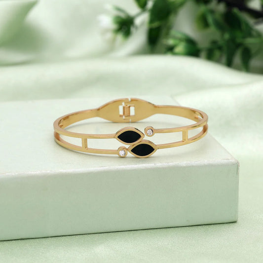 Gold Color American Diamond Anti Tarnish Bracelet Ideal For Gifting And Special Occasions