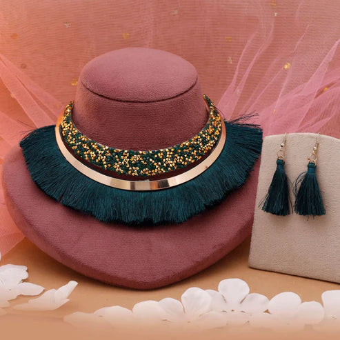 Green Color Fashion Hansli Necklace Set Designed For Modern Traditional Looks