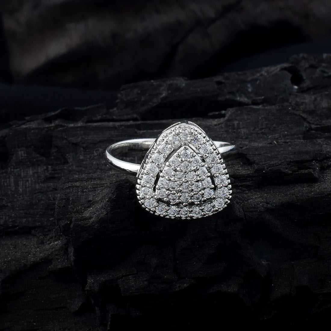 Modern Silver Color American Diamond Ring For Chic Everyday Fashion