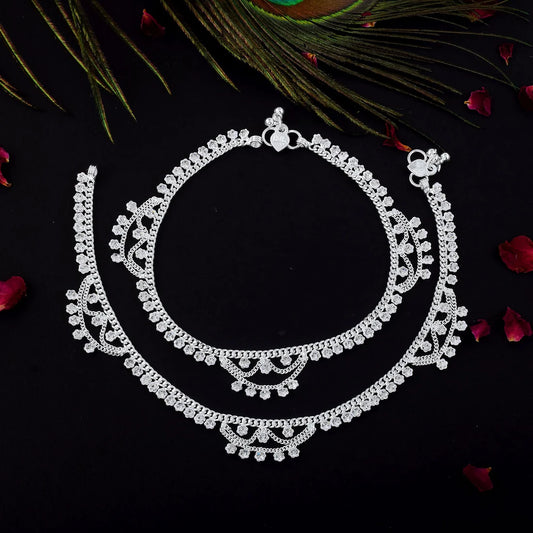 Royal Silver Color Anklets Perfect for Weddings, Engagements, and Traditional Festive Occasions