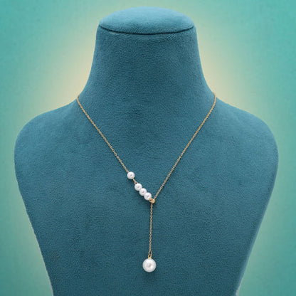 White Color Stainless Steel Anti Tarnish Necklace With Polished Look For Everyday Wear