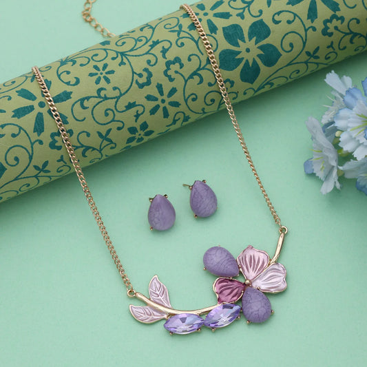 Purple Color Flower Design Anti Tarnish Necklace Set With Elegant Evening Style Look
