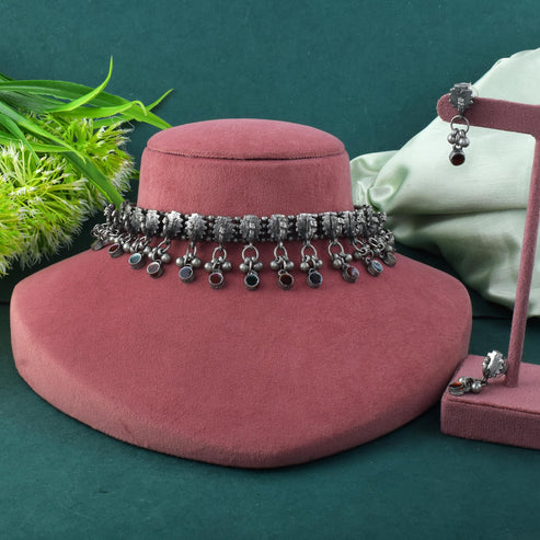 Eclectic Multi Color Oxidised Necklace Set To Brighten Ethnic Ensembles