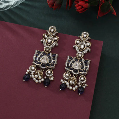 Exclusive Rani & Green Color Kundan Earrings With Rich Traditional Design
