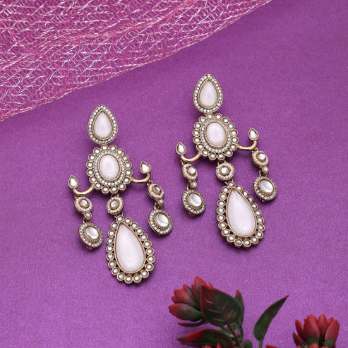 White Color Kundan Earrings Designed For Graceful Festive Styling