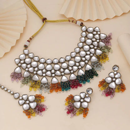 Multi Color Kundan Necklace Set Designed For Grand Wedding Celebrations