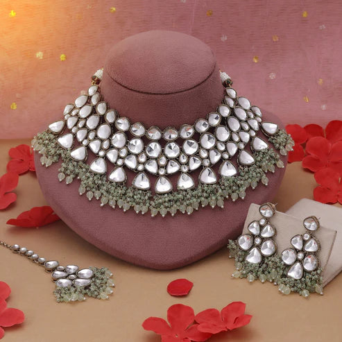 Pista Green Color Kundan Necklace Set Designed For Graceful Ethnic Wear