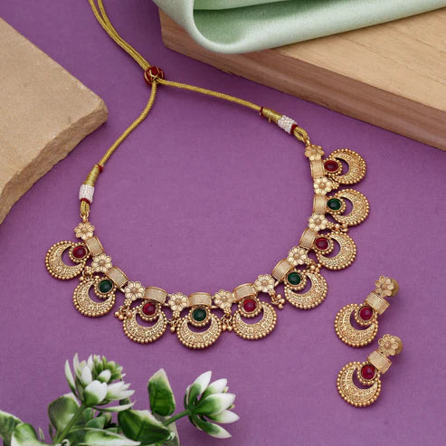 Rani & Green Color Matte Gold Necklace Set Reflecting Rich Indian Jewelry Heritage
