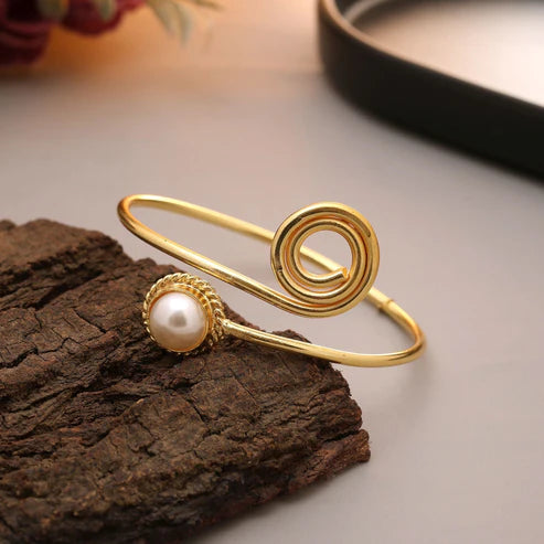White Color Gold Plated Bracelet