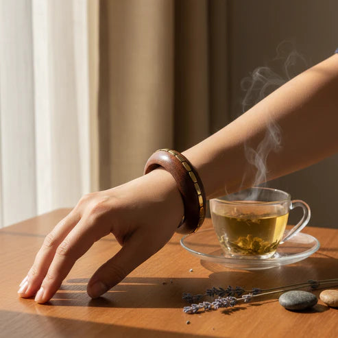 Brown Color Single Hand 1 Piece Of Wooden Bangle Size: 2.6